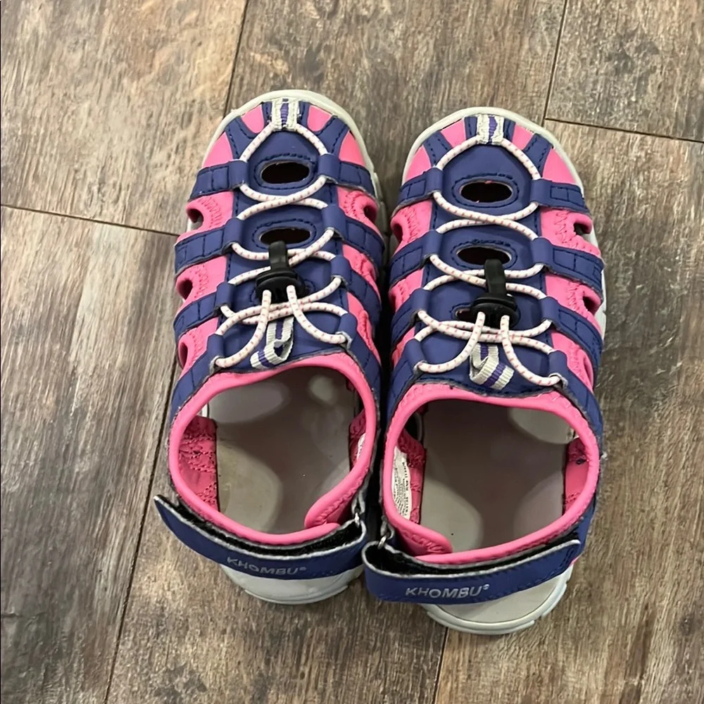 Khombu Pink and Blue Water Shoes with Closed-Toe Design